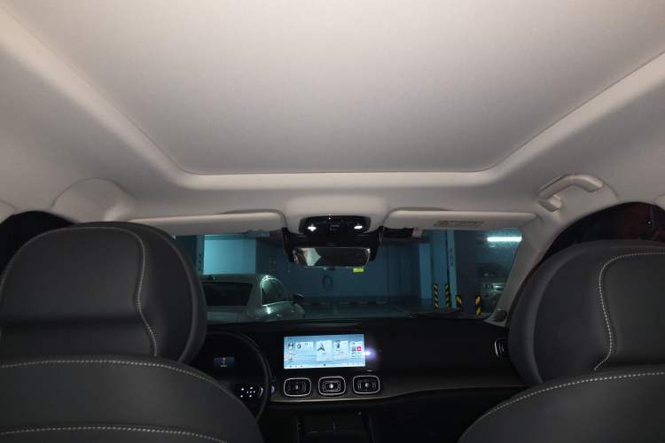 Used Chery Tiggo 9 2025 2.0T Dual-Clutch Two-Wheel Drive Comfort Edition 5 Seats