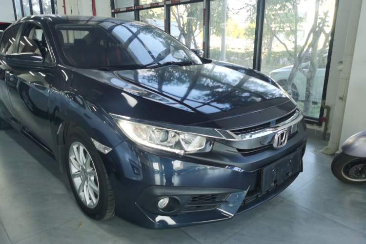 Used Honda Civic 2016 180TURBO CVT Comfort Version
