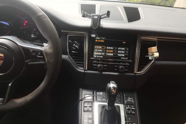 Used Porsche Macan 2014 Macan 2.0T
