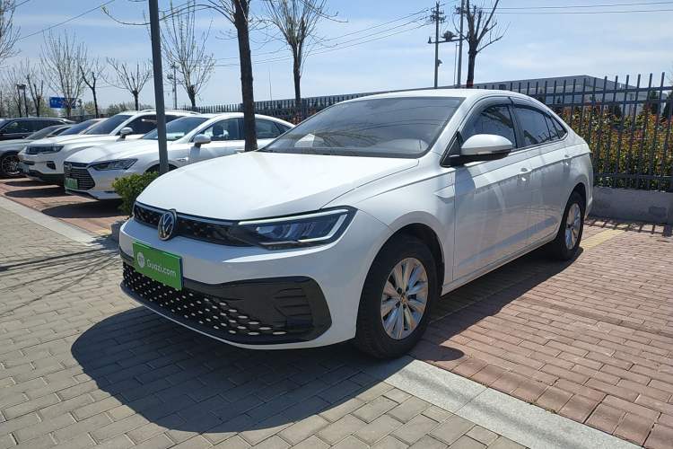 Used Volkswagen Lavida 2023 New Sharp 1.5L Automatic Excellent New Edition