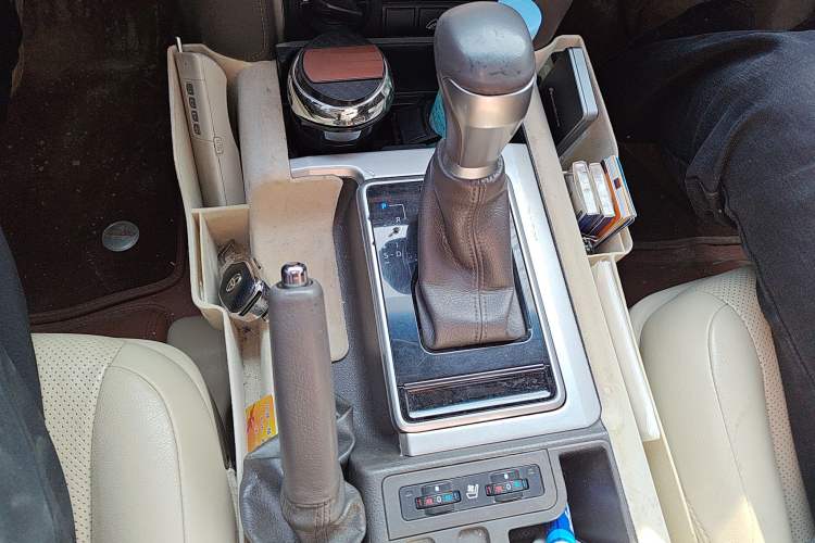 Used Toyota Prado 2018 3.5L Automatic TX-L with Rear-Mounted Spare Tire