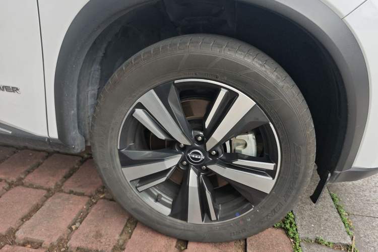 Used Nissan X-Trail 2023 e-POWER Ultra-Hybrid Dual-Motor All-Wheel-Drive Supreme Edition Right Front Wheel Hub