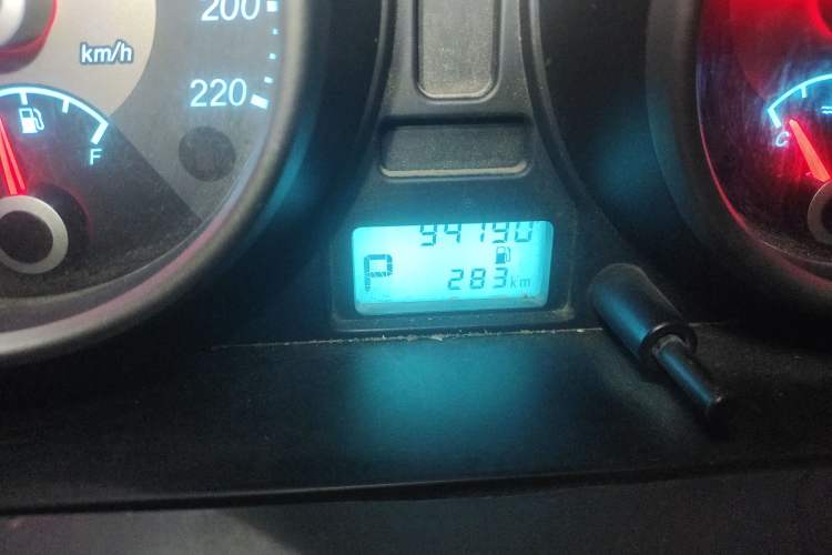 Used Buick Excelle 2013 1.5L Automatic Classic Model
