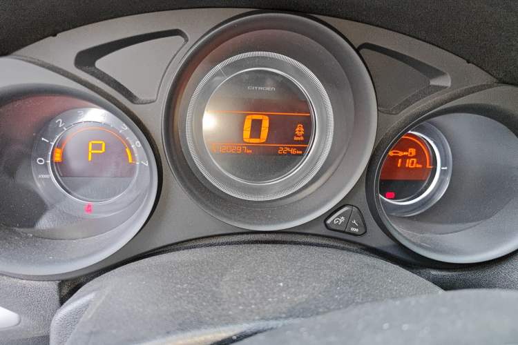 Used Citroen C4L 2014 1.8L Intelligent Drive Automatic Enjoyment Model
