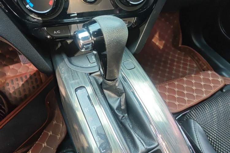 Used Honda XR-V 2017 1.8L EXi CVT Comfort Version
