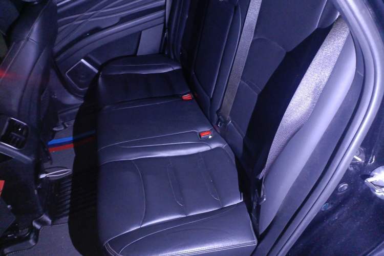 Used Dongfeng Fengon ix5 2019 220T CVT ZhiShang Trim China V Standard
