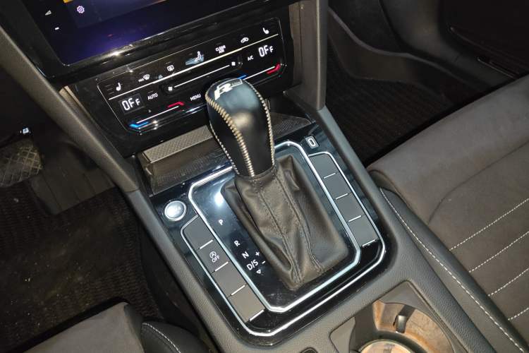 Used Volkswagen Magotan 2020 330TSI DSG Leading Model