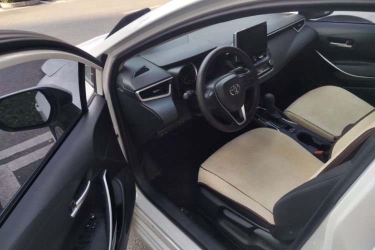 Used Toyota Corolla 2021 Dual-Motor 1.8L E-CVT Elite Edition
