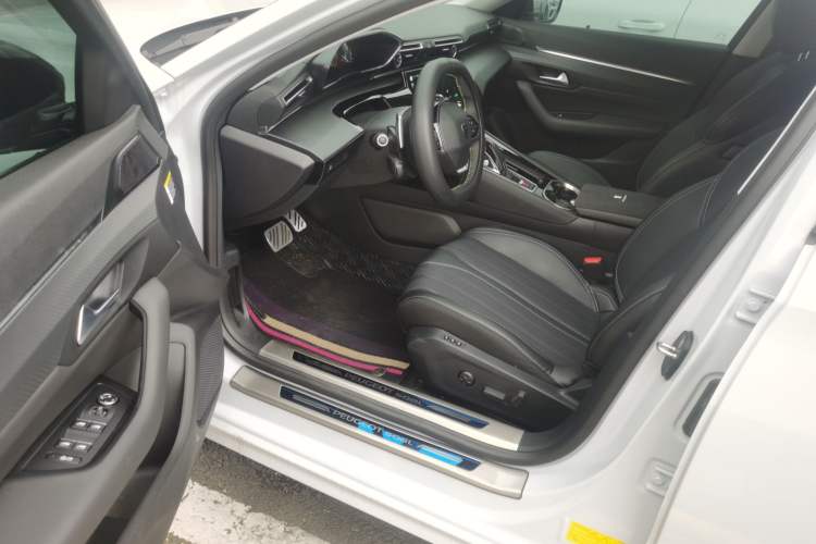 Used Peugeot 508 2025 508L 400THP Grand Touring Flagship Edition Driver Seat