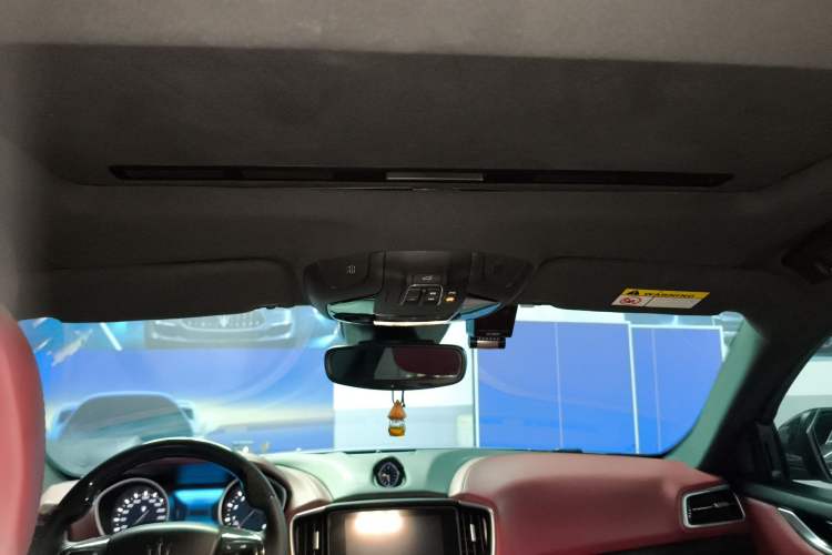 Used Maserati Ghibli 2017 3.0T Standard Edition Headliner