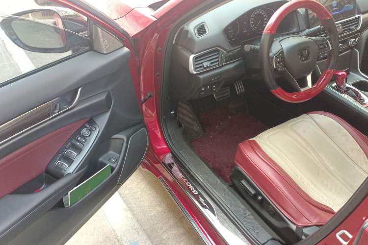 Used Honda Accord 2022 260TURBO Phantom Night · Prestige Edition
