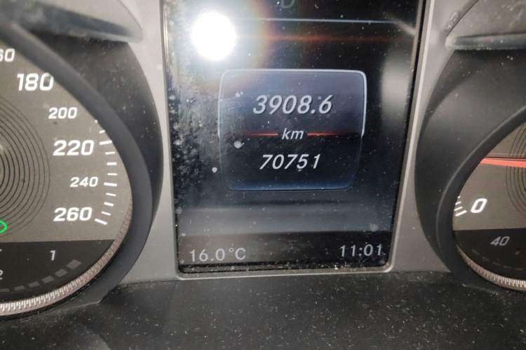 Used Mercedes-Benz C-Class 2017 Facelift C 200 L Sport Edition