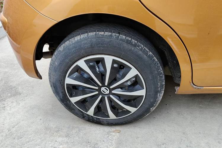 Used Nissan March 2015 1.5L Automatic E-Xuan Edition