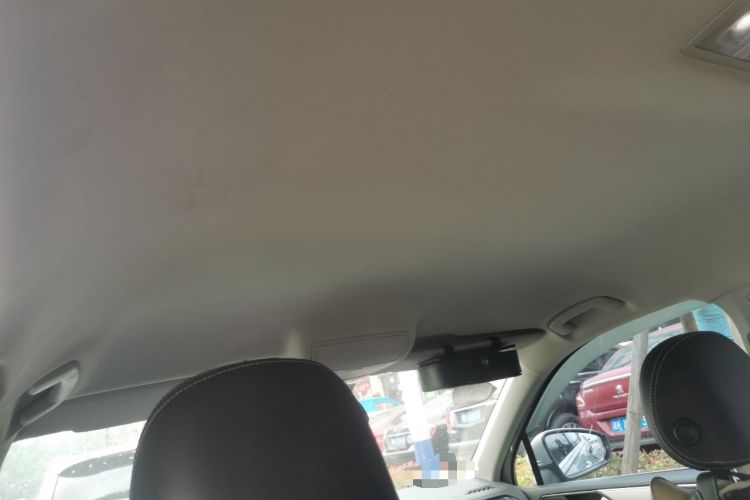 Used Volkswagen Tiguan L 2017 330TSI Automatic Two-Wheel Drive Comfort Edition Headliner