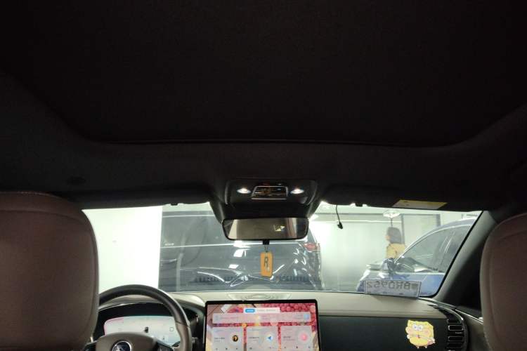 Used BYD Han 2023 EV Champion Edition 605KM Front-Drive Premium Model
