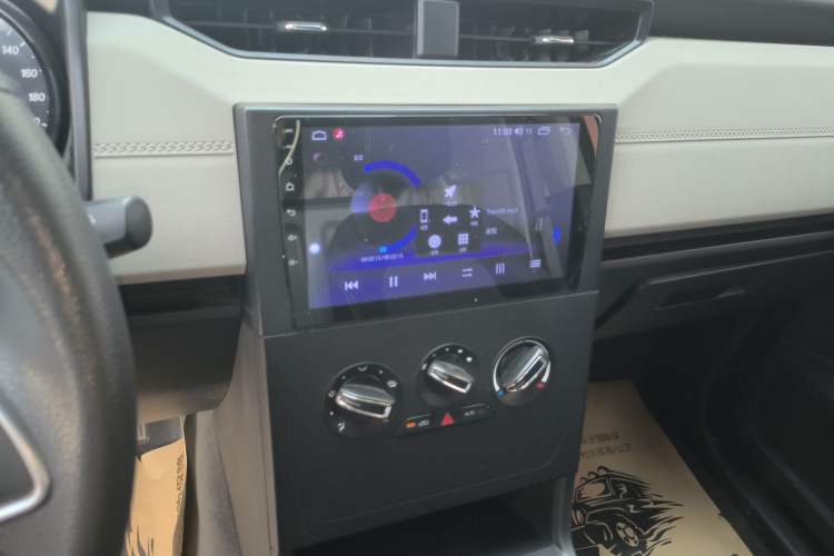 Used Wuling Zhengcheng 2021 1.5T Manual Comfort Version with Enclosed Windows