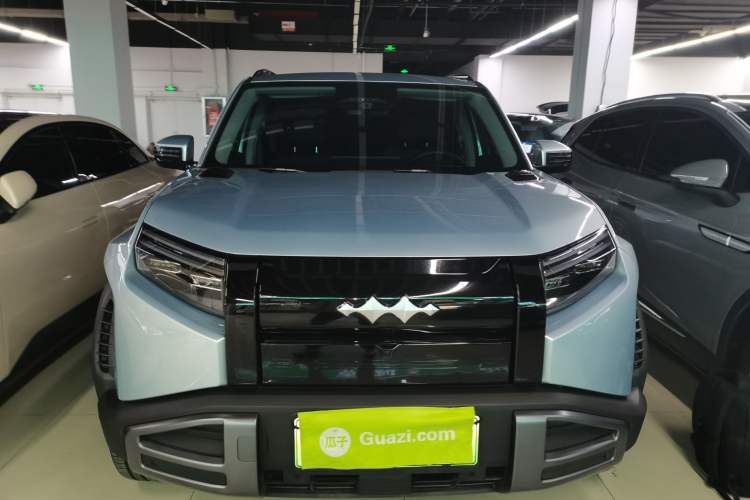 Used Formula Leopard Titanium 3 2025 501 km All-Wheel Drive Intelligent Driving Max Edition Front