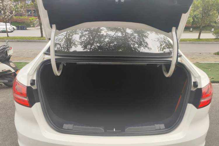 Used Ford Escort 2017 Revised Version 1.5L Automatic Comfort Edition
