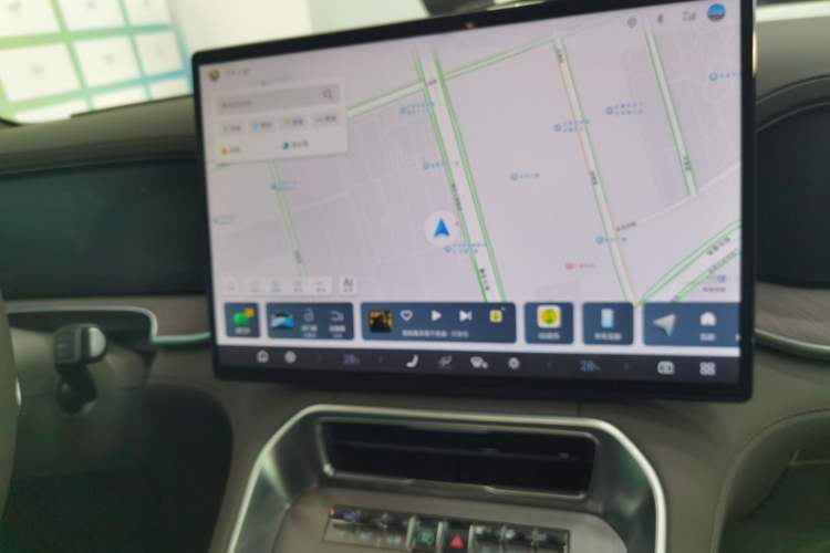 Used Denza N9 2025 Flagship Model
