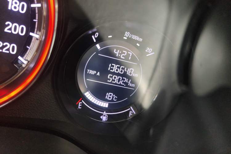 Used Honda XR-V 2017 1.8L EXi CVT Comfort Version Odometer Close Up