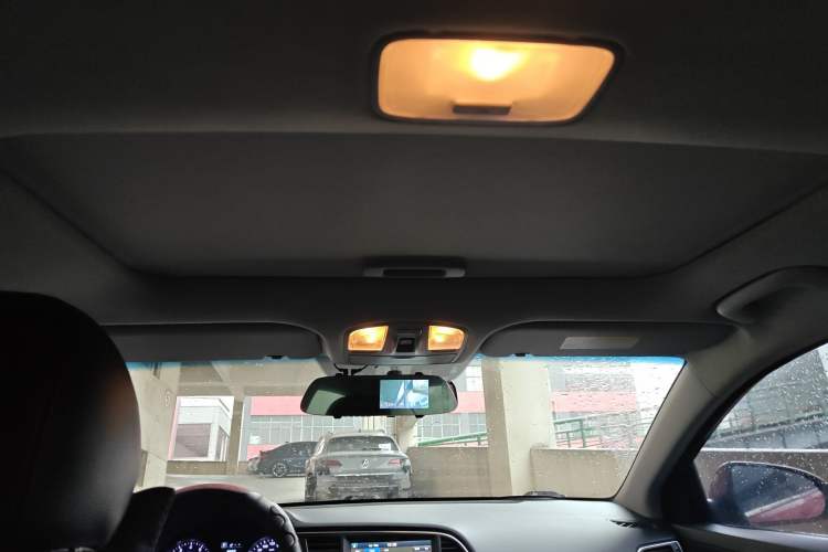 Used Hyundai Elantra (6th Generation / Lingdong) 2016 1.6L Automatic ZhiXuan – Elite Version
