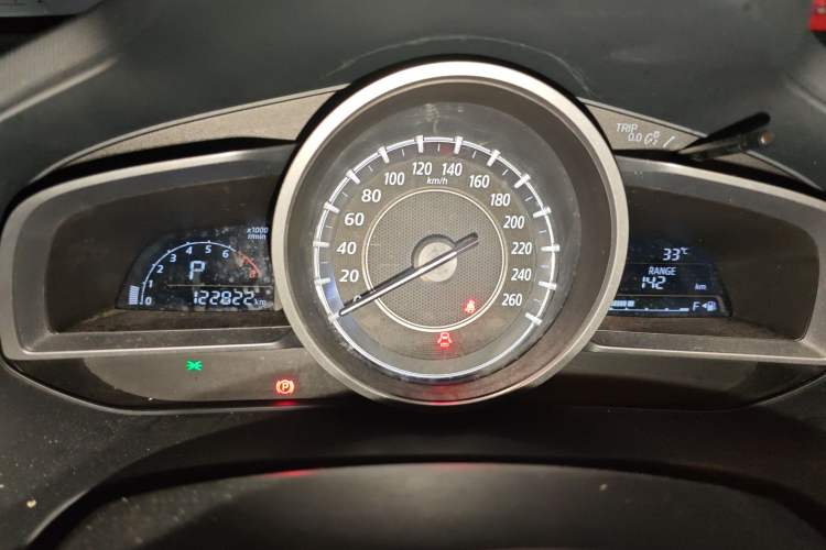 Used Mazda CX-4 2016 2.0L Automatic 2WD Blue Sky Dynamic Edition
