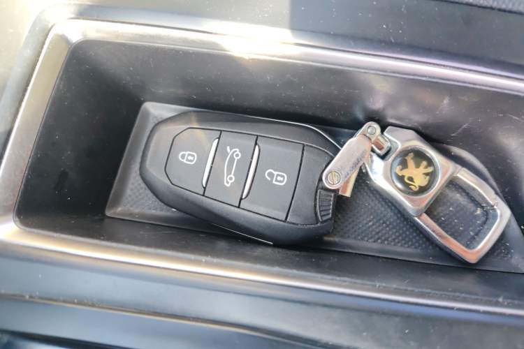 Used Peugeot 4008 2018 350THP Elite Edition Vehicle Key