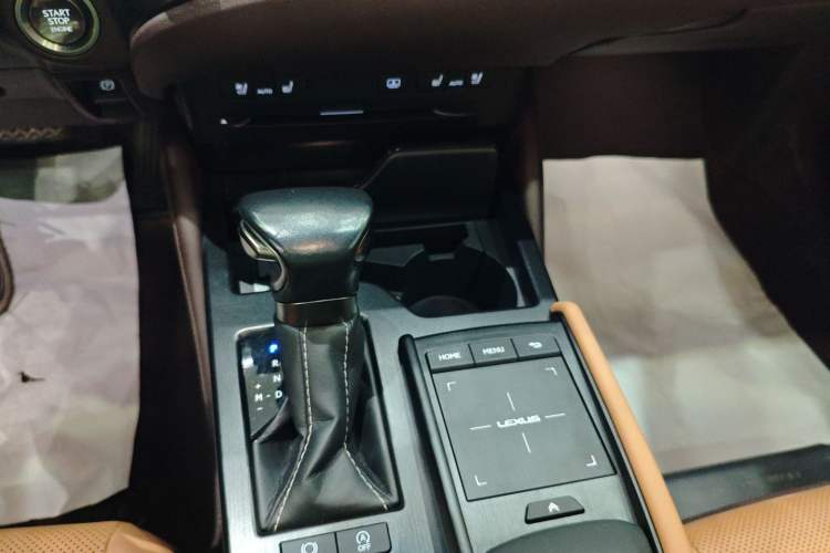 Used Lexus ES 2020 200 Luxury Edition