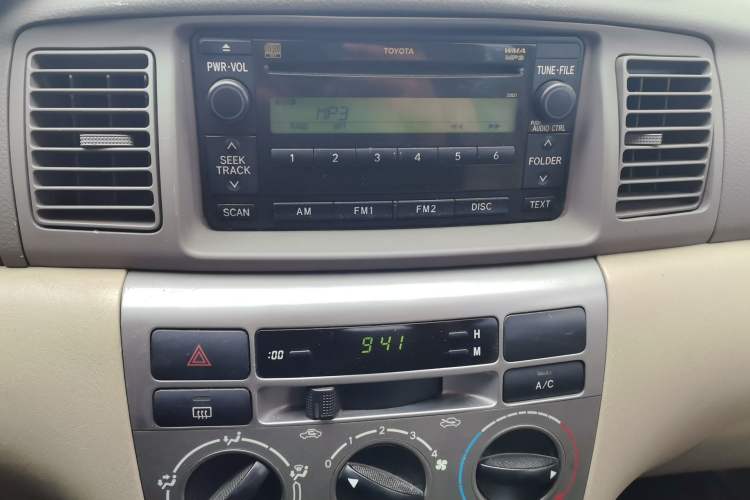 Used Toyota Corolla EX 2010 1.6L Automatic Luxury Edition
