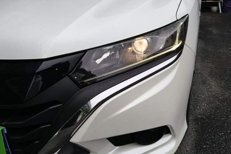 Used Honda Gienia 2017 1.5L CVT Comfort Version
