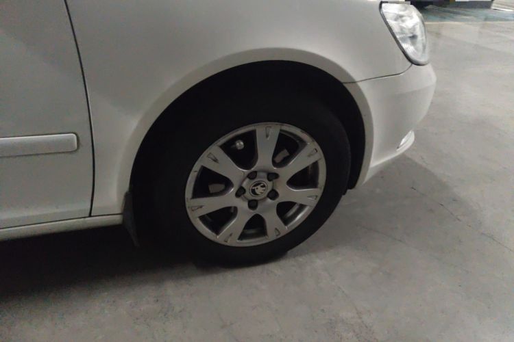 Used Skoda Octavia 2015 Classic Model 1.6L Automatic Yijie Version
