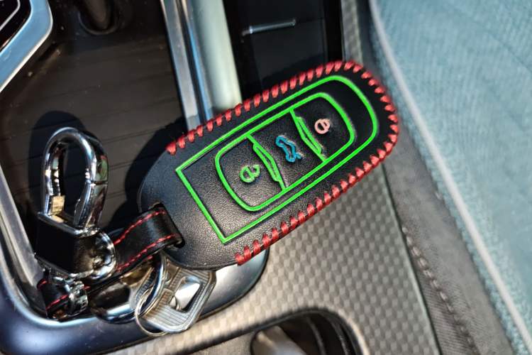 Used Geely Auto Emgrand GS 2017 Sport Edition 1.3T Automatic Smart Connectivity Model