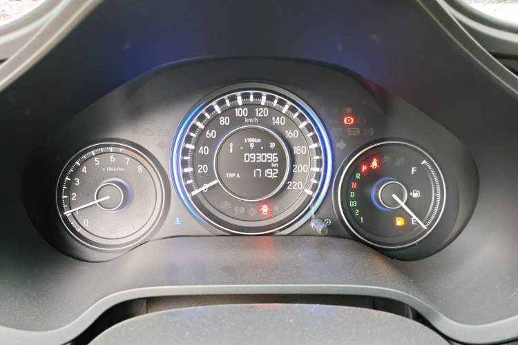 Used Honda Crider 2013 1.8L automatic comfort version Odometer Close Up