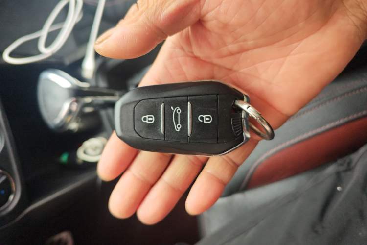 Used Citroen C3-XR 2015 1.6THP Automatic Smart Model Interior 1