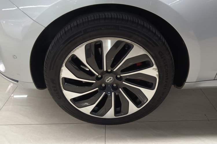 Used Hima AITO M5 2022 Range-Extended Rear-Drive Standard Version