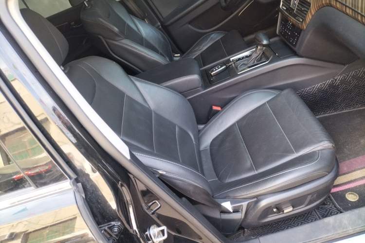 Used Hongqi H7 2019 1.8T Comfort Edition Right Front Seat