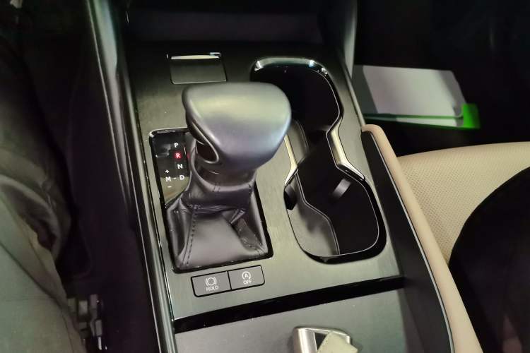 Used Lexus ES 2022 200 Excellence Edition