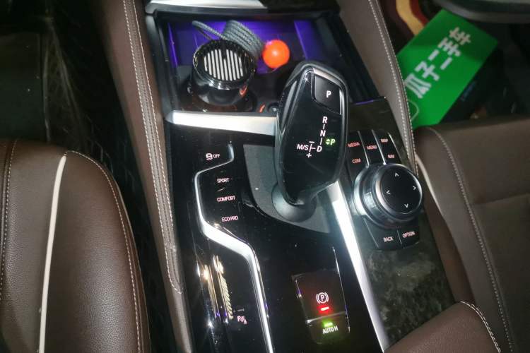 Used BMW 5 Series 2022 Restyled 525Li M Sport Package
