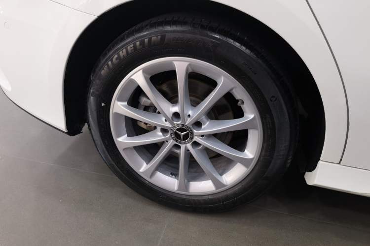 Used Mercedes-Benz A-Class 2022 Restyled A 200 L Sport Sedan Fashion Version