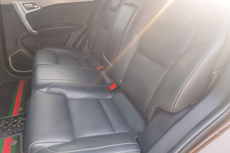 Used Geely Auto Vision X6 2016 1.8L Manual Luxury Model