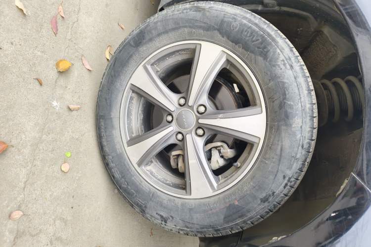 Used Haval H6 2015 Upgraded Model 1.5T Manual Two-Wheel Drive Elite Version
