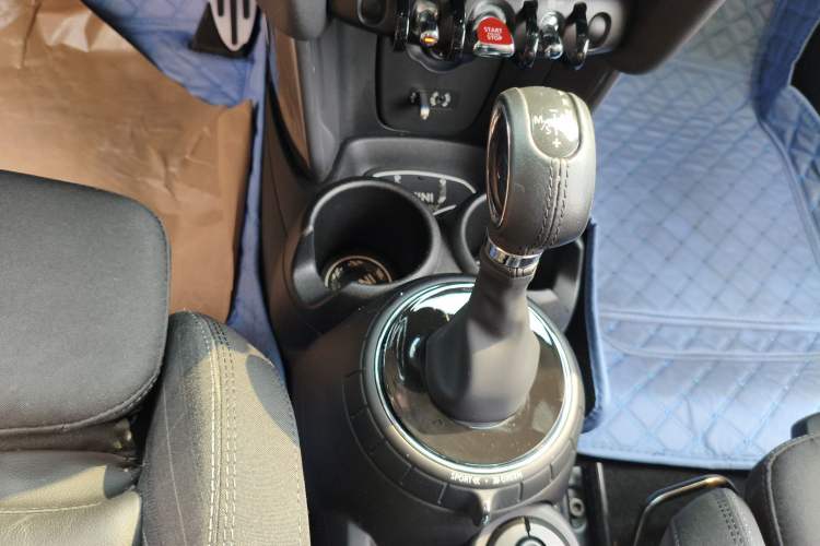 Used MINI 2014 1.5T COOPER Excitement Gear Lever