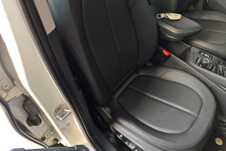 Used BMW X1 2018 sDrive20Li Leading Model
