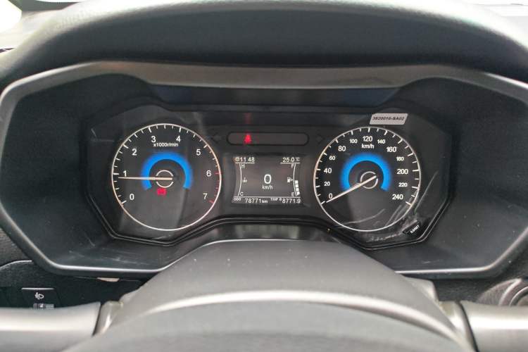 Used Dongfeng Fengon 580 2016 1.8L Manual Comfort Model Instrument Cluster