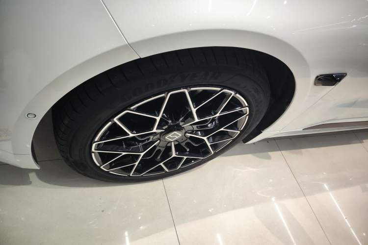 Used Zeekr 001 2024 WE Edition 100 kWh Rear-Drive
