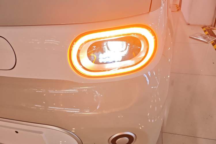 Used Wuling Hongguang MINIEV 2024 3rd Generation 215km Youth Edition