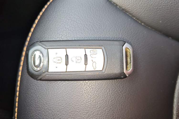 Used AION Trumpchi GE3 2018 530 Internet Premium Edition