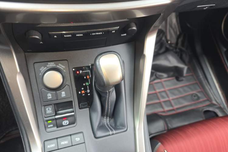 Used Lexus NX 2015 200 Front-Wheel Drive X-Trail SE Edition