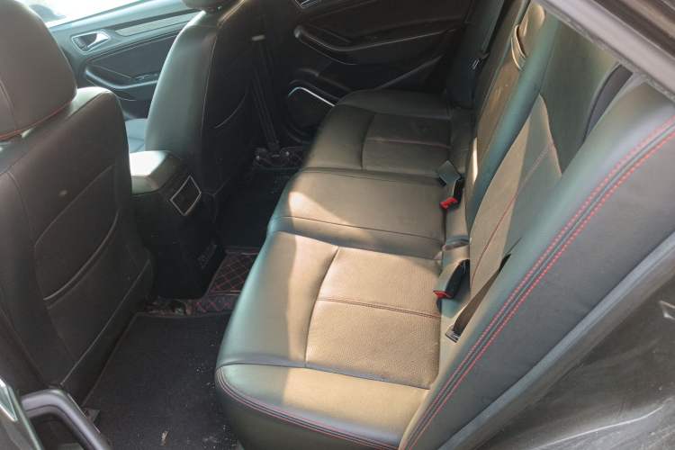 Used Zotye Z360 2017 1.5L Manual Luxury Model