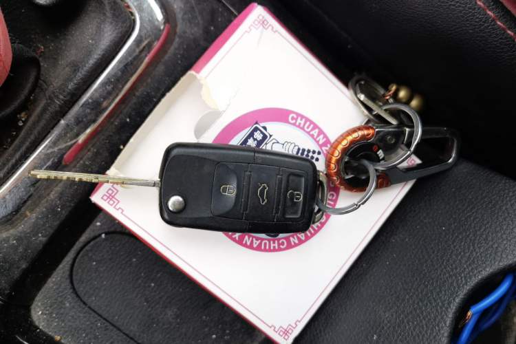 Used HYOSOW S3 2015 1.5L Luxury Model China V Standard
